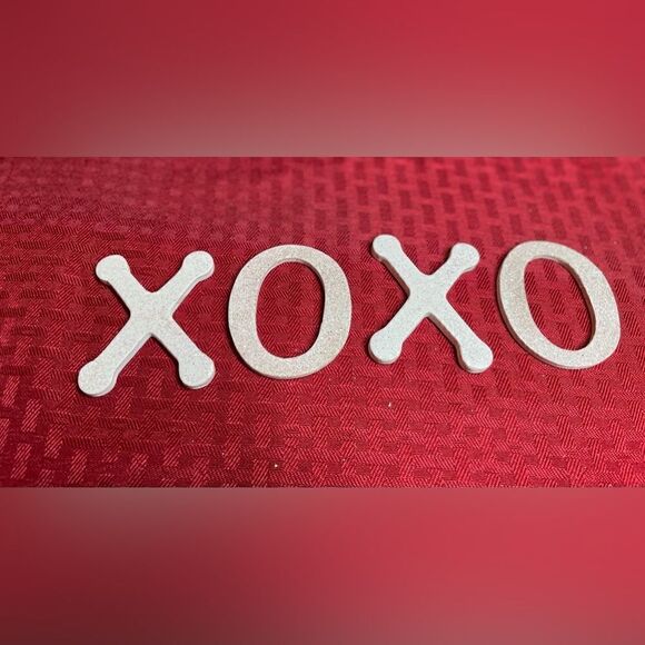 8 NEW! “XOXO” Sparkles Kisses & Hugs Glitter Letters Bonus Set of 8 XOXO Whit… - Picture 4 of 12